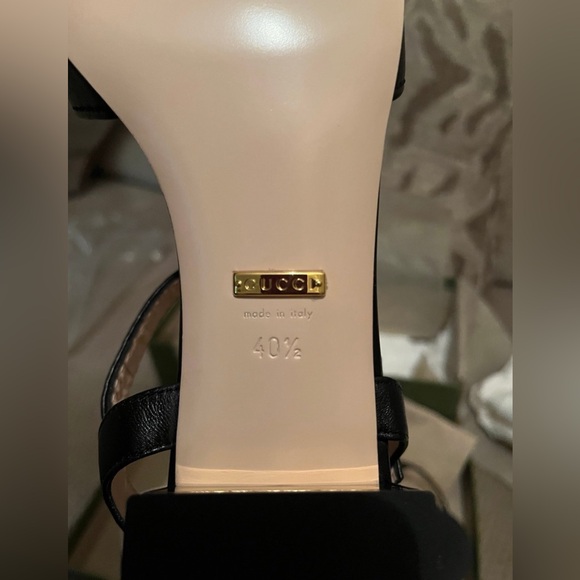 Gucci Black Sandals - Picture 5 of 8